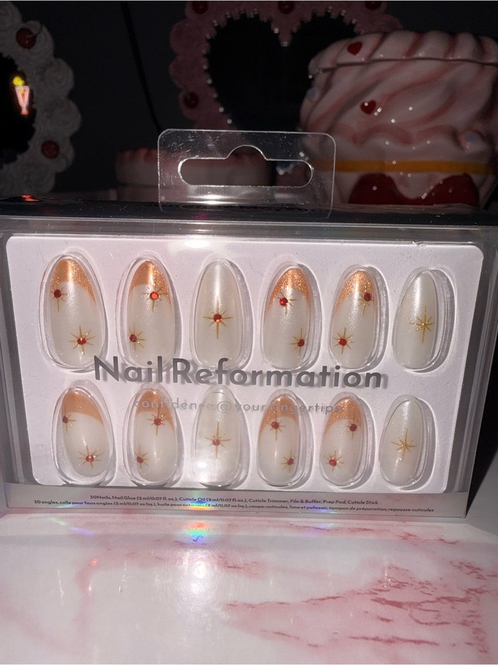 Nail Reformation Gold Star Accent Press-On Nails